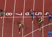 开云体育入口-加拿大田径选手跨栏赛中夺得银牌