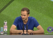 开云体育入口-戴维斯杯轻取温网，梅德韦杰夫高光表现