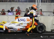 开云体育官网-梅赛德斯轻取雷诺车队，阿隆索关键制胜