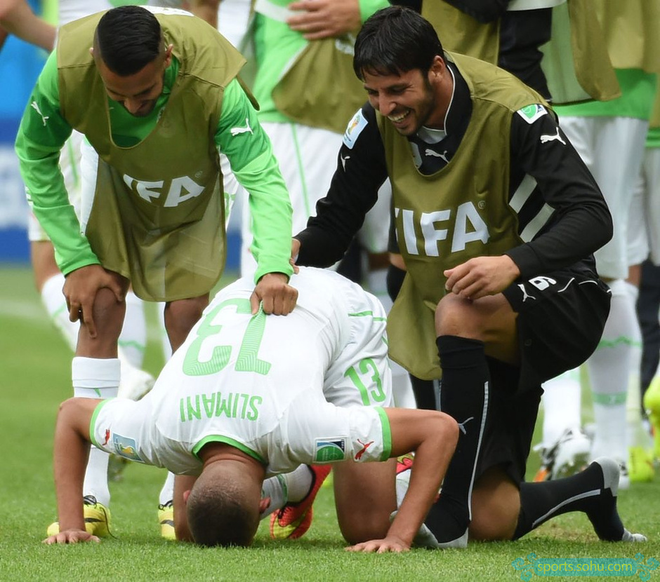 关于阿尔及利亚足球联赛震撼人心狂热燃烧的信息 关于阿尔及利亚足球联赛震撼人心狂热燃烧的信息